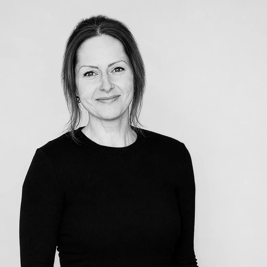 Porträt von Stephanie Hörbe, Marketing, Kommunikation und Kreation.